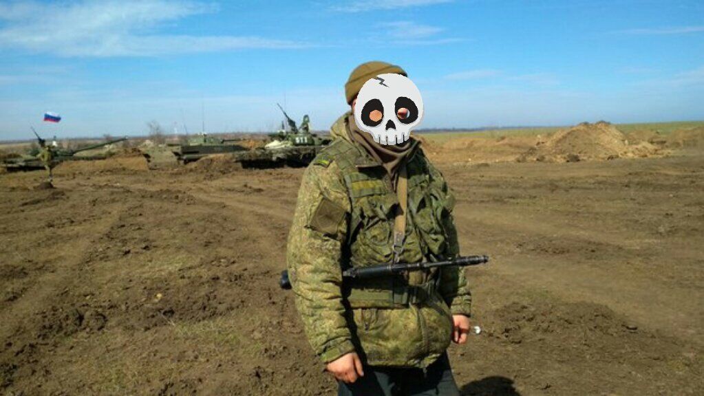 Военная техника и солдаты Путина подобрались к Украине: появились фото