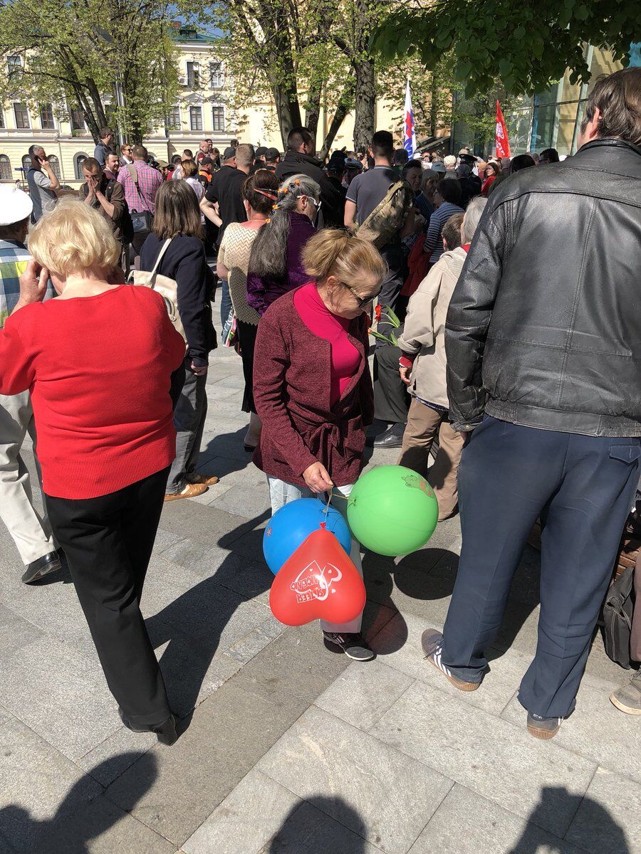 На митинг в Харькове вышли сторонники "ХНР"