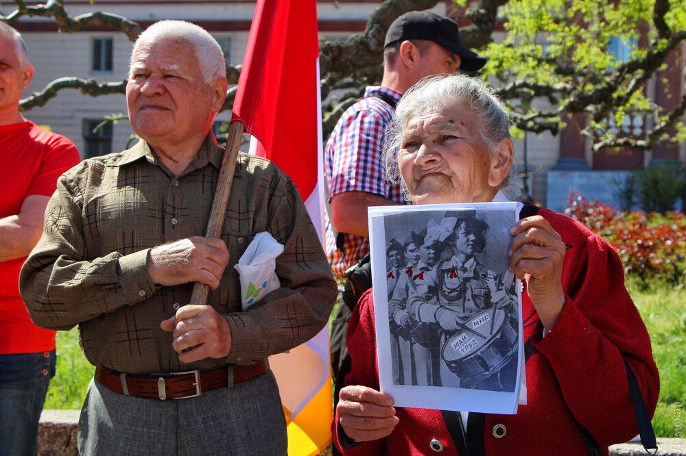 Выставили требования: в Одессе прошел митинг любителей России