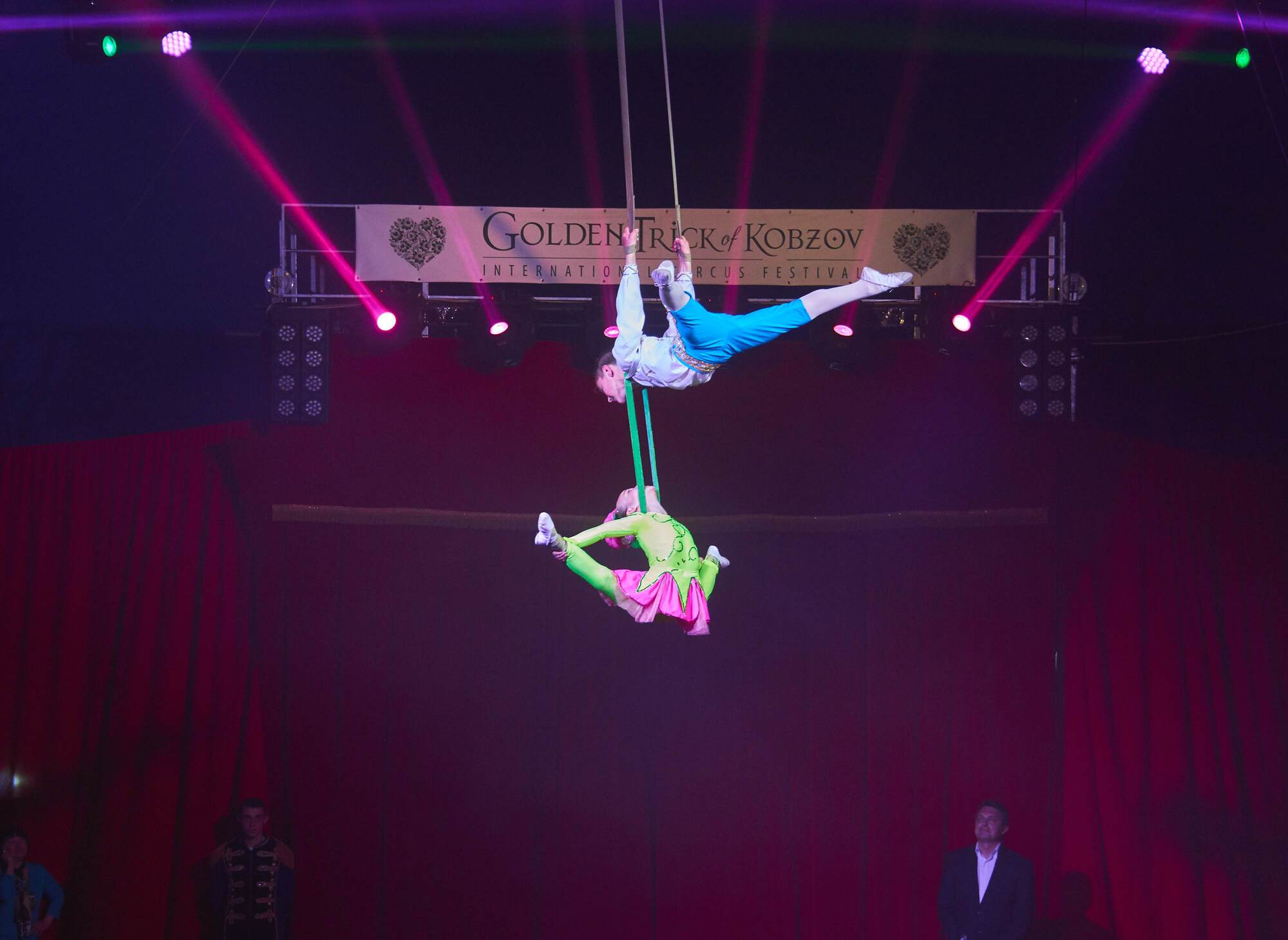 Звёзды циркового фестиваля "Золотой Трюк Кобзова" зажглись в Одессе