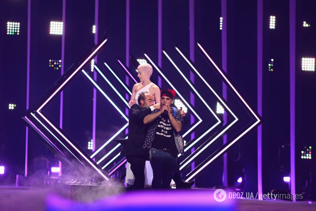 Участница "Евровидения-2018" рассказала о нападении на нее в прямом эфире
