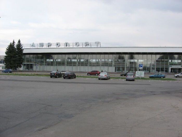 Петро Порошенко пообіцяв Дніпру новий аеропорт 