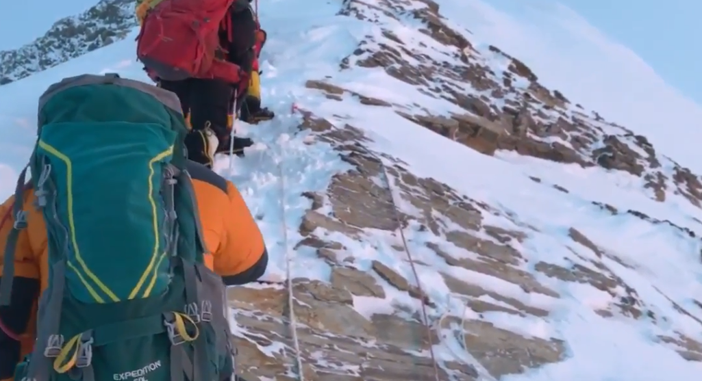 Львовянин показал, как покорил Эверест: захватывающее видео 