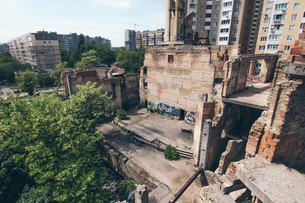Атмосферный недострой: как выглядит "Вавилонская башня" в Киеве