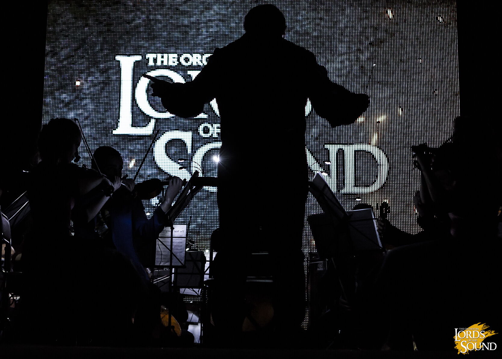 Хиты с "Титаник", "Пираты Карибского моря", "Аватар"  прозвучат в Киеве в исполнении оркестра Lords of the Sound 