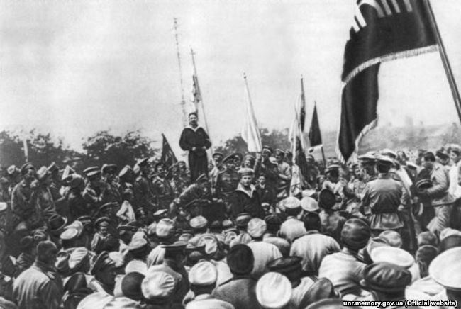 Речь делегата Балтийского флота перед моряками-украинцами в Севастополе, лето 1917 г.