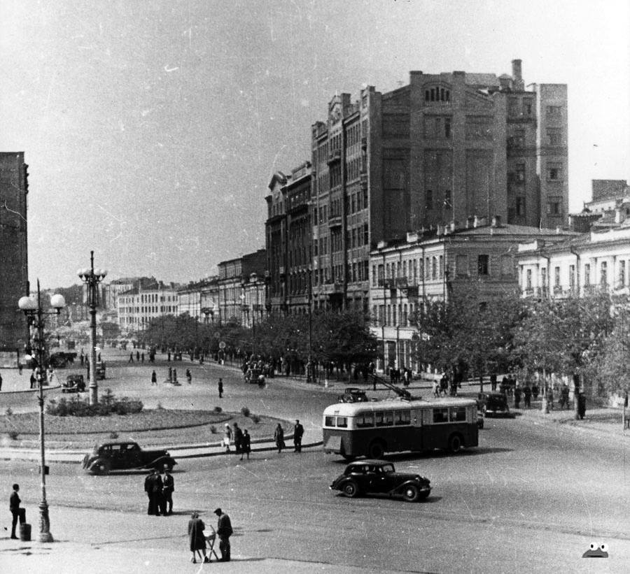 Як виглядав Київ у 50-х роках: опубліковані незвичайні фото
