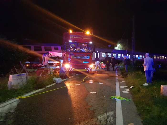 В Італії потяг зіткнувся з вантажівкою: є жертви