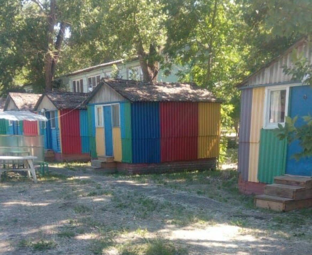Стартап по-русски: в Ростове болельщиков хотят поселить в "гаражах"