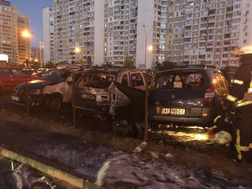 У Києві спалили авто помічника нардепа: з'явилися нові подробиці