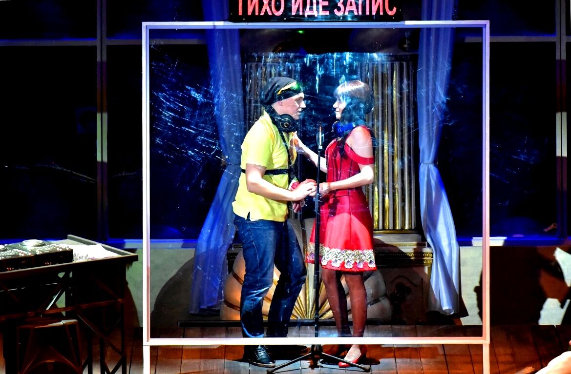 12 мая в Национальной оперетте состоится новое прочтение комической оперы "Севильский цирюльник" 