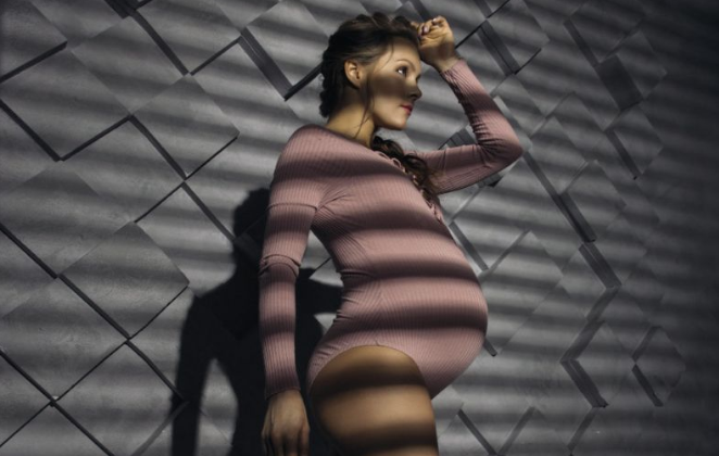 Олена Шоптенко на останньому місяці вагітності