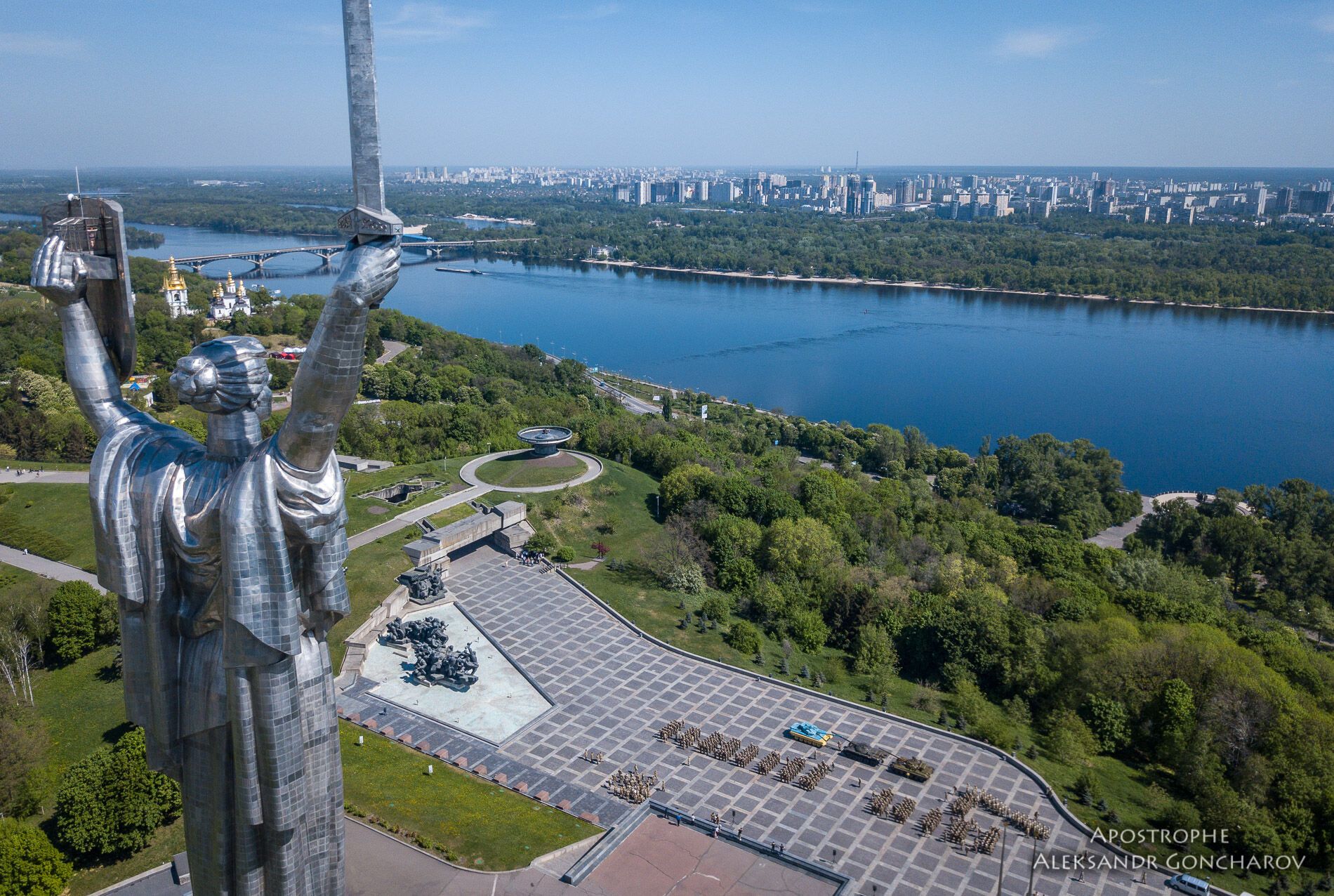 Київ з висоти пташиного польоту: опубліковані вражаючі фото