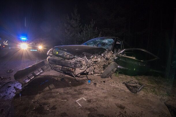  Оба авто вынесло на обочину: на Киевщине коп устроил серьезное ДТП