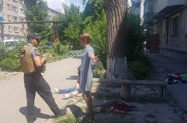 В Запорожской области семейная ссора закончилась травмами: женщина выпала из окна