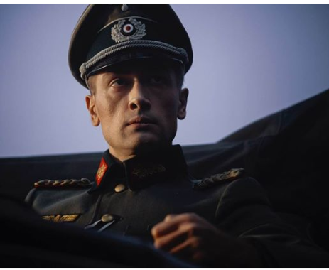 "Штандартенфюрер": нове фото воїна-актора Пашинін потішило мережу