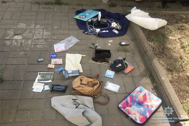 Спіймали на гарячому: в Києві розкрили схему "домушників"