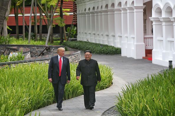 Де зустрічалися і жили Трамп з Кім Чен Ином: фото готелів