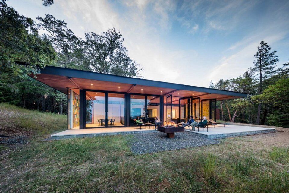 Райский уголок: в США построили идеальный лесной дом на холме. Фото 