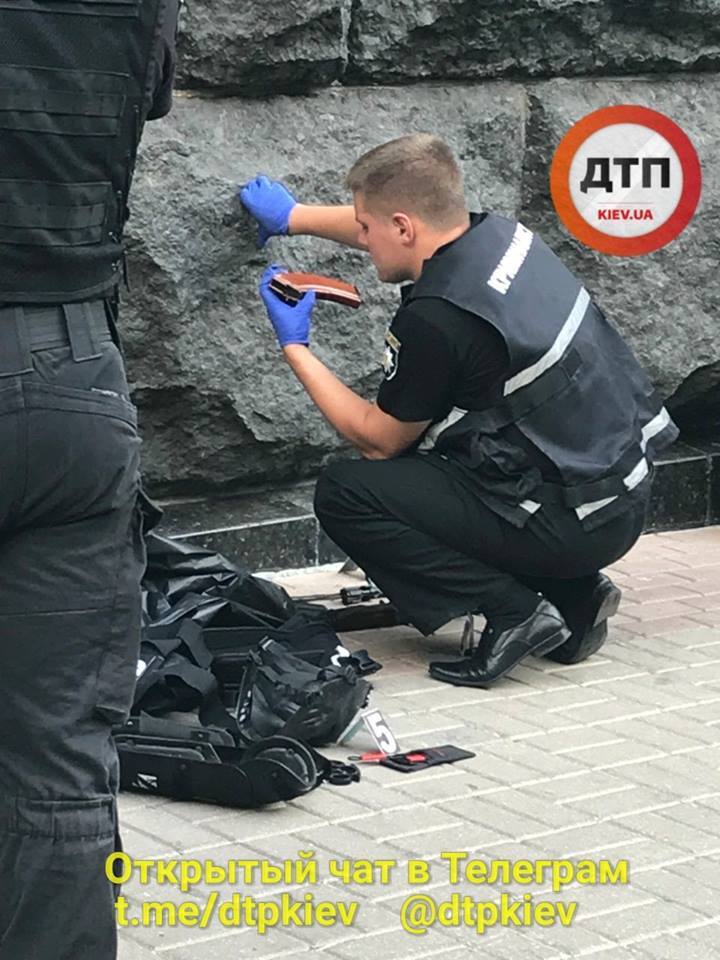 У Києві затримали хлопця з арсеналом зброї