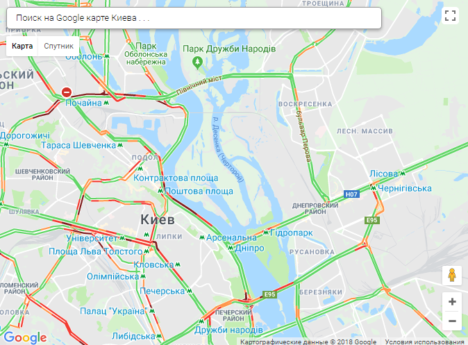 Київ застряг в серйозних заторах: опублікована карта "червоних" вулиць