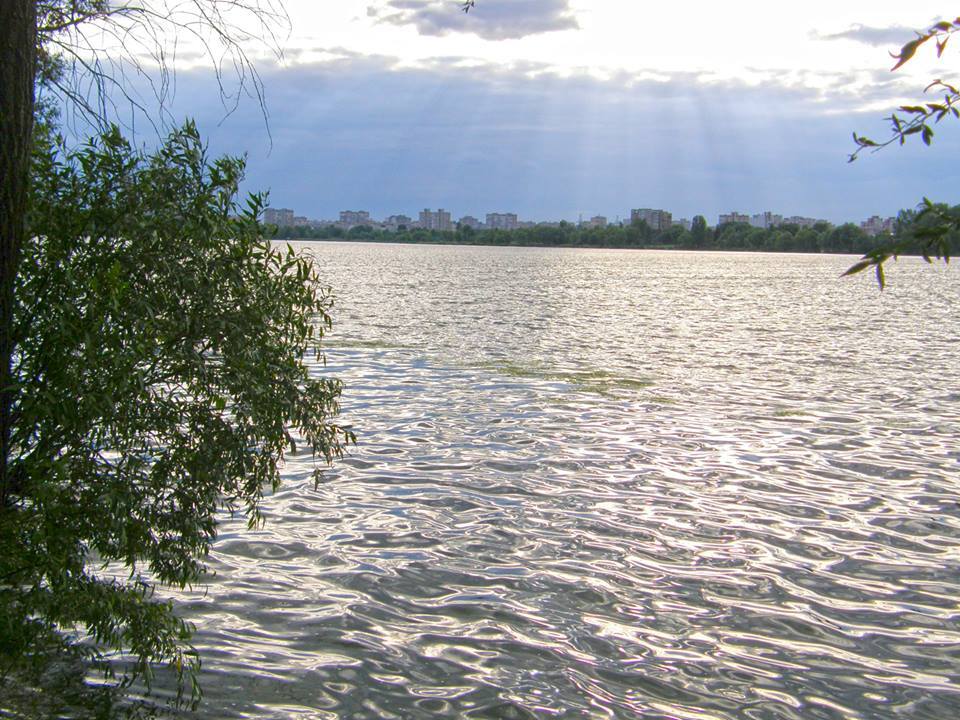 Озеро Алмазное в Киеве