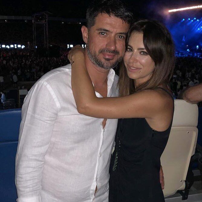 Ани Лорак с мужем засветились на концерте в Киеве: фотофакт
