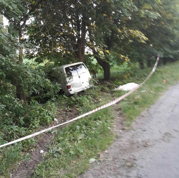 Під Києвом сім'я з дітьми потрапила у смертельну ДТП