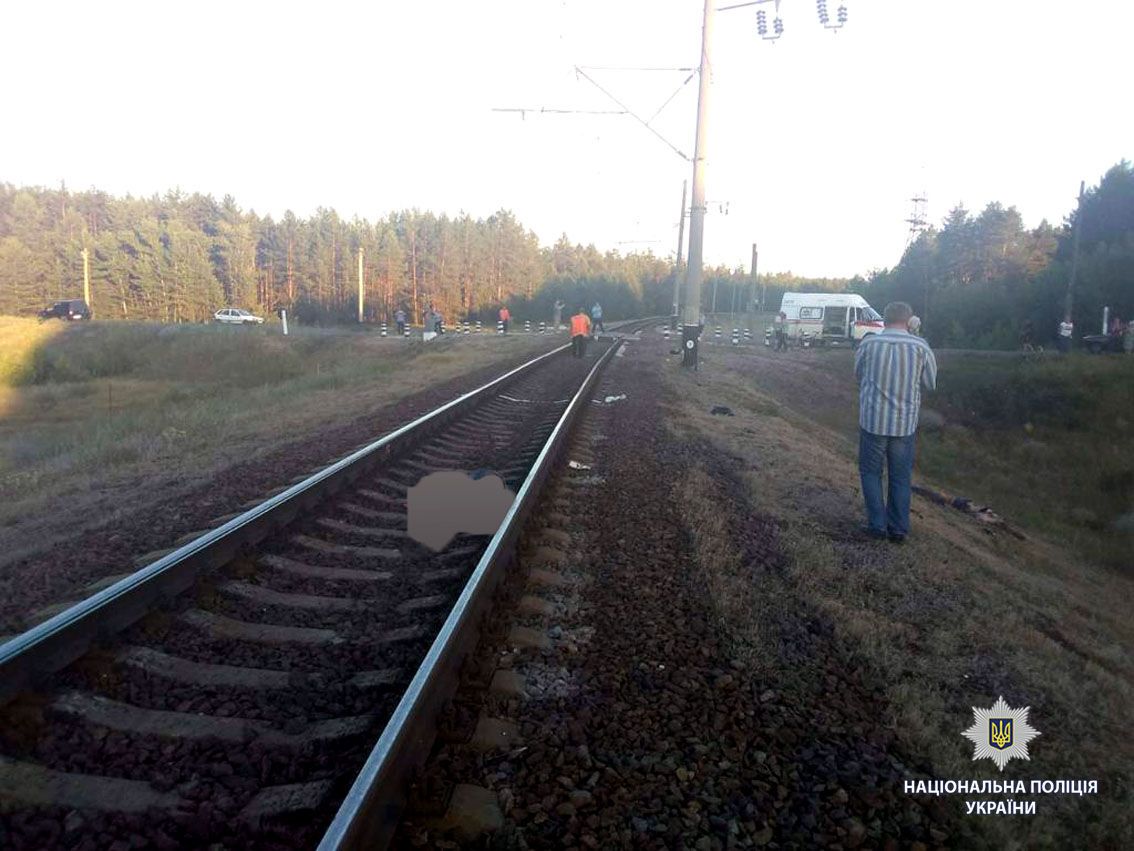 Під Києвом сім'я з дітьми потрапила у смертельну ДТП