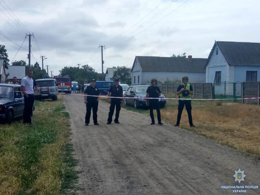 З рушницею і гранатою: на Одещині стався серйозний напад на поліцейських