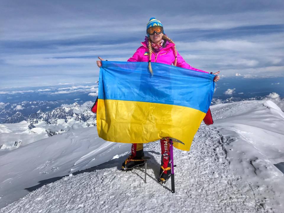 Мы видим лишь 20% трупов, остальные сбрасывают в трещины - первая украинка на Эвересте