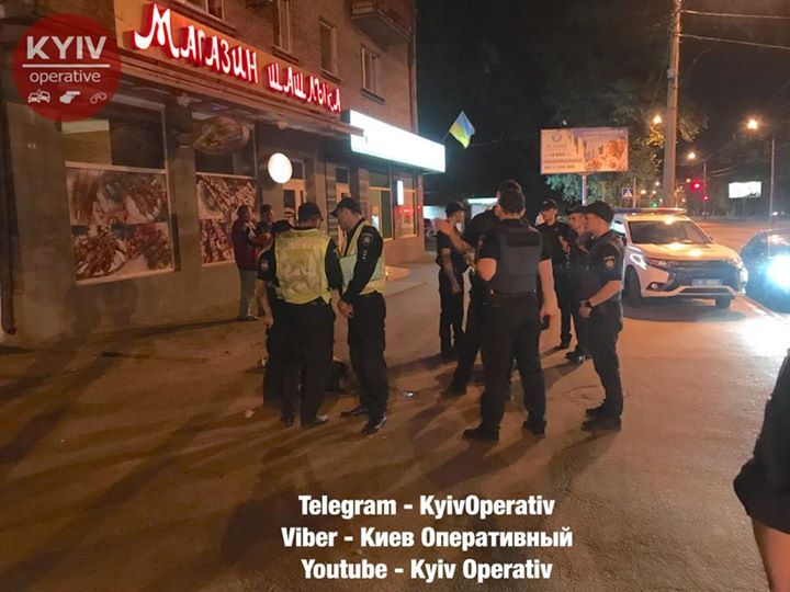 "П'яне кунг-фу": у Києві жорстоко побили поліцейських