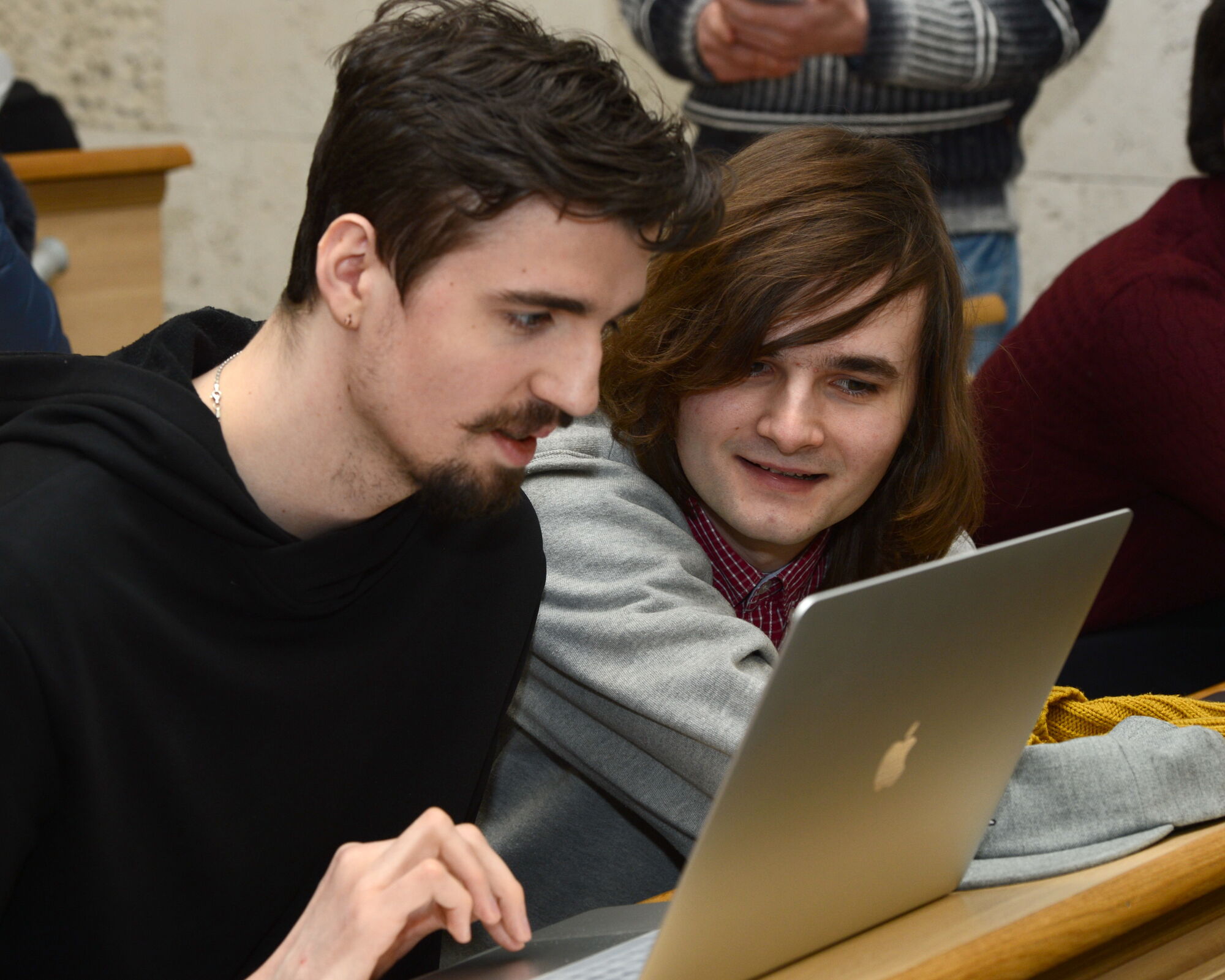 Сто молодых программистов Украины борются за поездку в Японию в престижном конкурсе