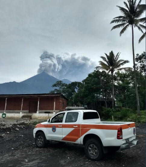 Вогняне пекло на Землі: у Гватемалі "вибухнув" вулкан, десятки жертв