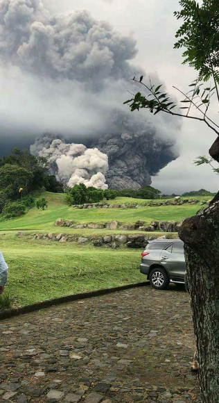Виверження вулкану Фуего