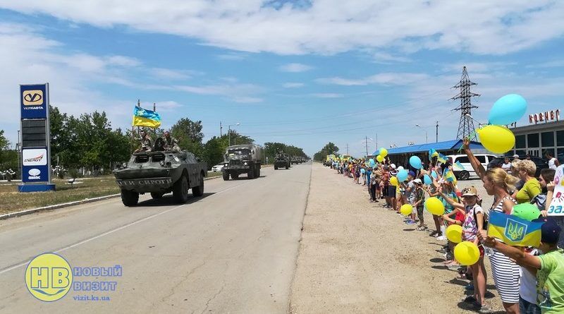 Возле Крыма необычно встретили легендарный украинский батальон: трогательные фото и видео