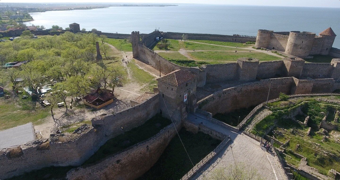 Затока з висоти: опубліковані приголомшливі фото