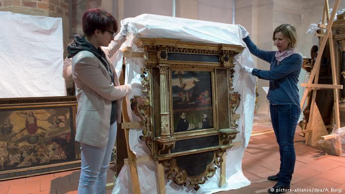 Тут була церква: на що перетворюють храми у Німеччині