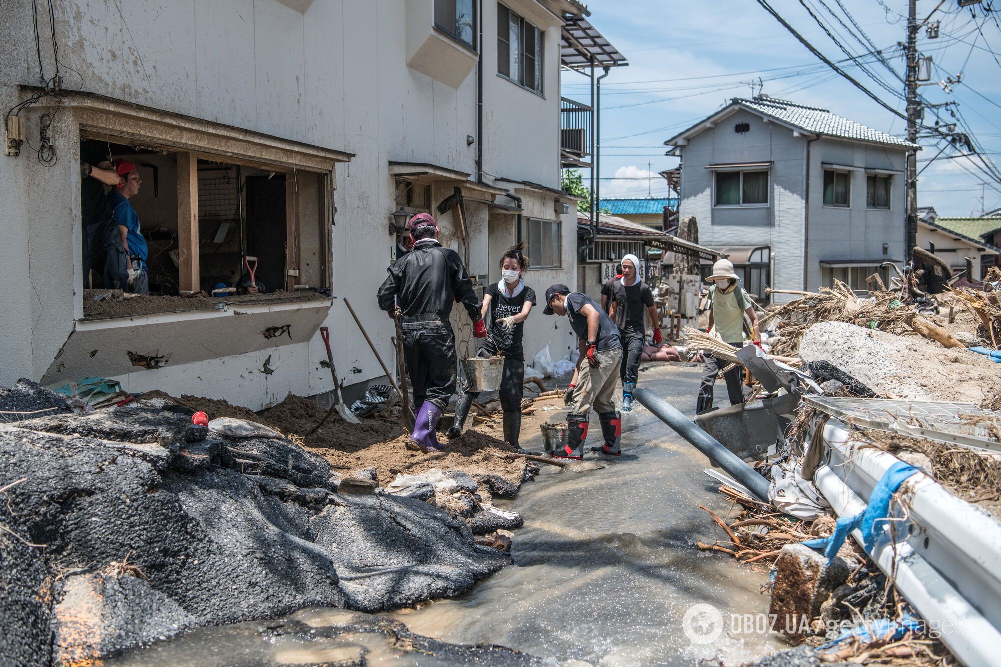 Японию накрыло сильнейшее наводнение: число жертв достигло 200 человек