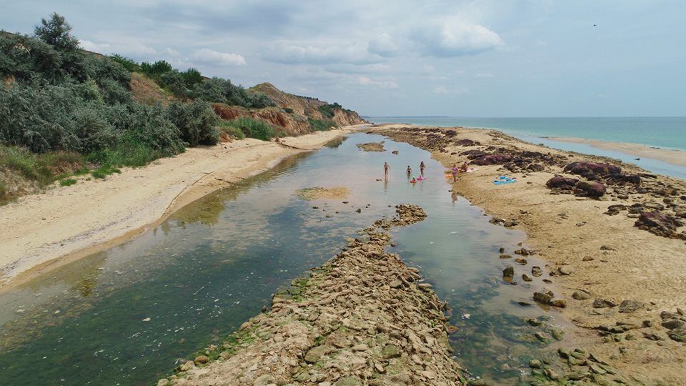 Гігантський зсув в Одесі з висоти: опубліковані вражаючі фото