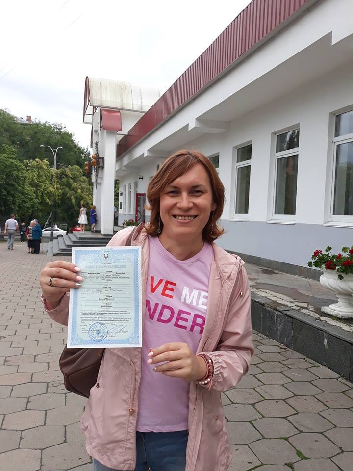 "Все хорошо, вот только я – трансгендер": история борьбы за право быть женщиной в Украине