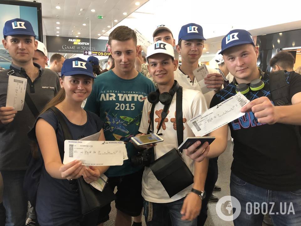 Сто юных авиаторов Украины отправились на ведущий авиафорум мира