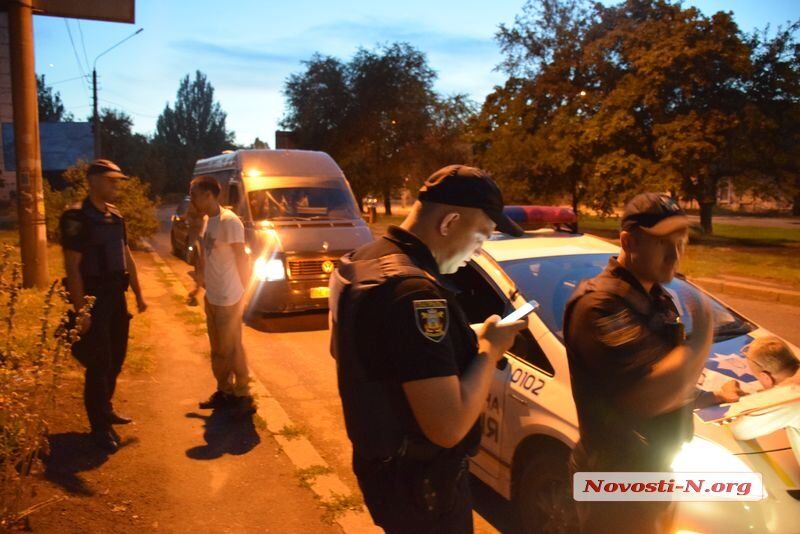 "Как смертники": в Николаеве водитель маршрутки избил пассажиров
