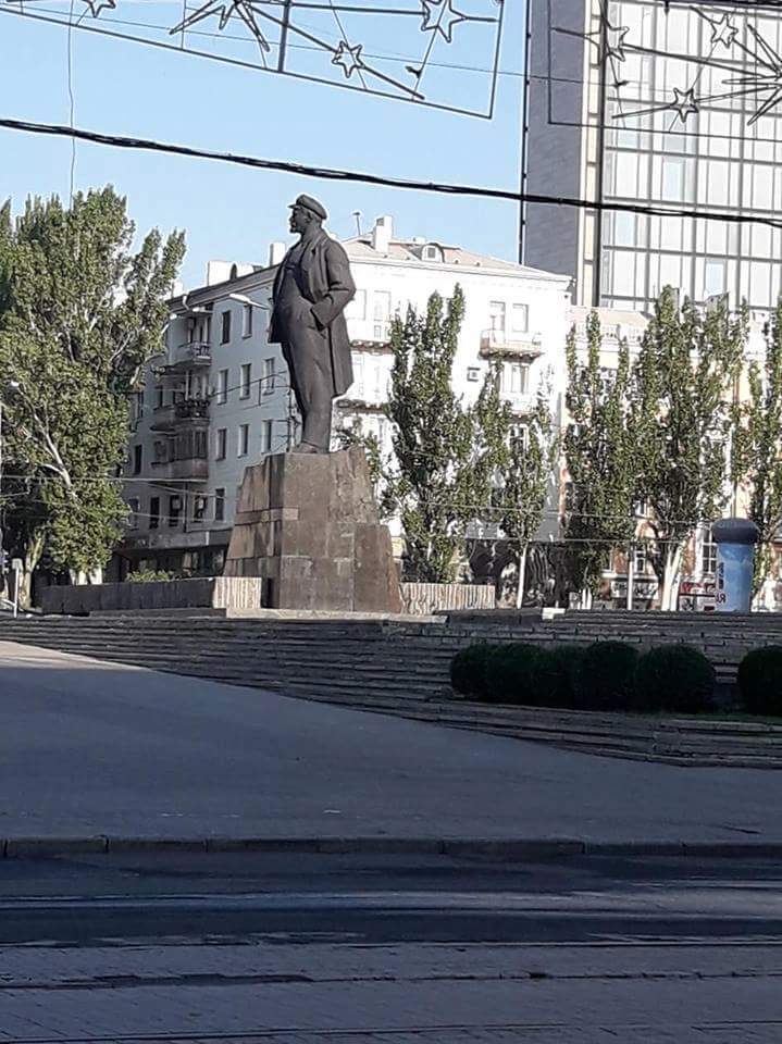"Вірус пройшовся!" З'явилися свіжі фото порожнього Донецька