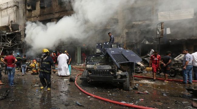 Убиты и ранены более 30 человек: в нефтяном городе Ирака прогремели взрывы