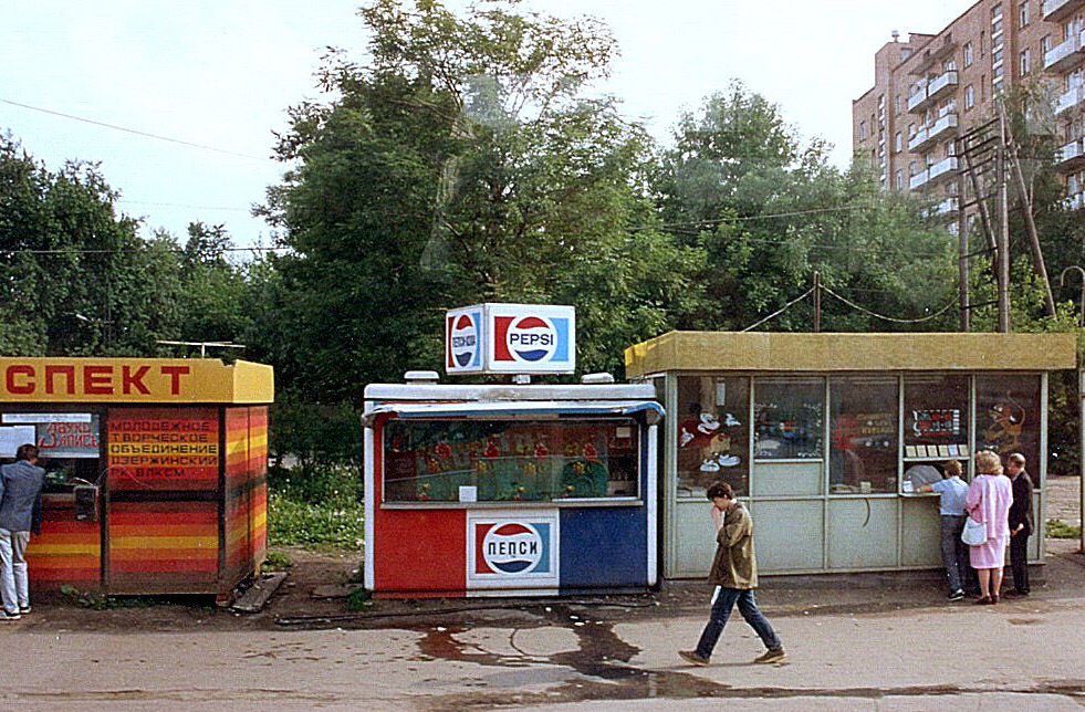 Хотите в СССР? Вернуться легко!