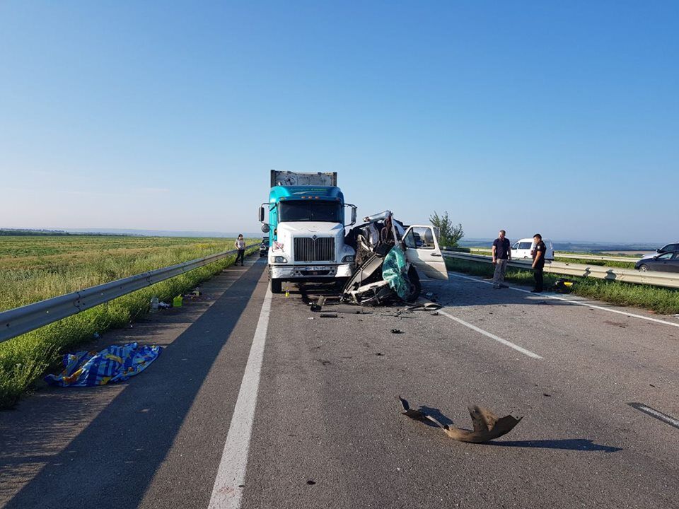 Поверталися з відпочинку: подробиці кривавої ДТП з білорусами під Миколаєвом