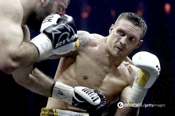 Усик переміг Гассієва в фіналі WBSS і став абсолютним чемпіоном світу