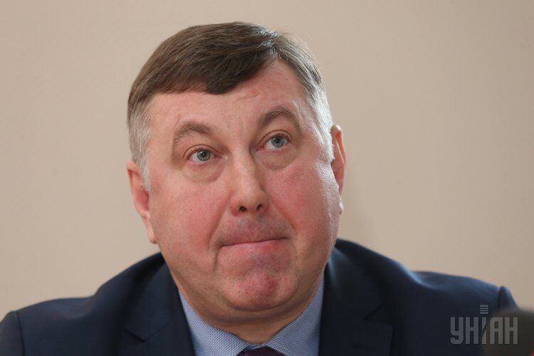 Первая жертва борьбы с контрабандой: глава Гослесагентства ушел на больничный