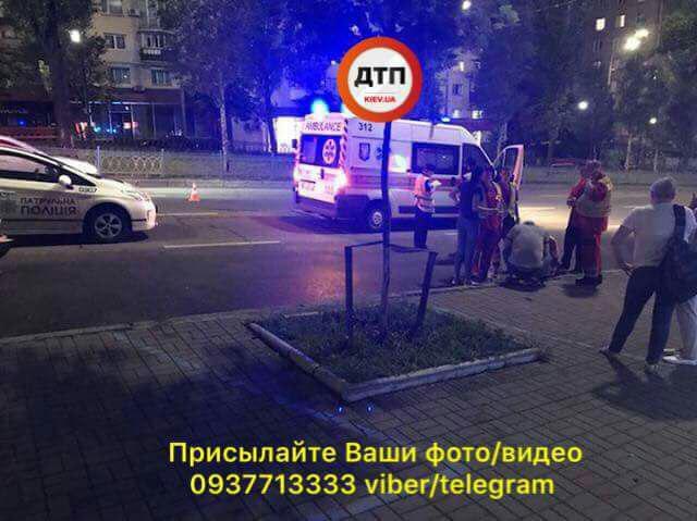 Протягнув 50 метрів: у центрі Києва "неадекватний" водій на смерть збив дитину